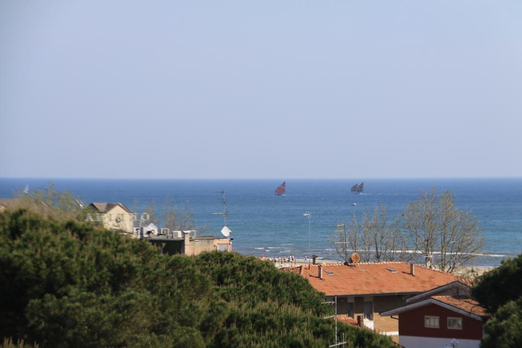 Hotel Bisanzio Cervia Exterior photo